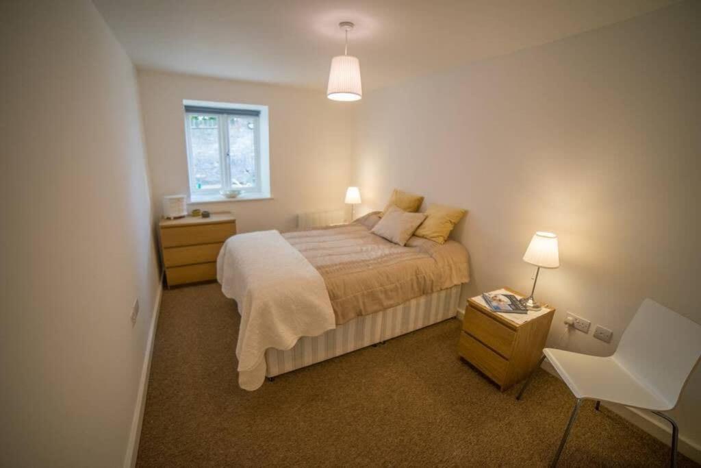 Champion Court Two Bedroom Flat Bristol Esterno foto