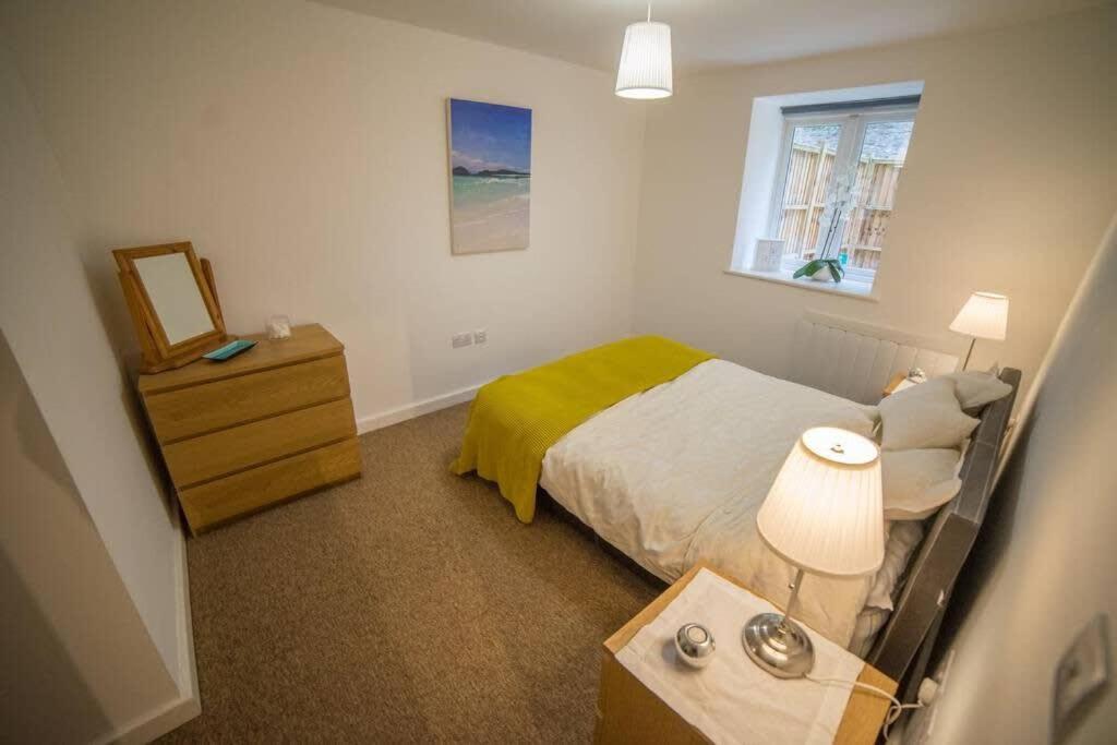 Champion Court Two Bedroom Flat Bristol Esterno foto
