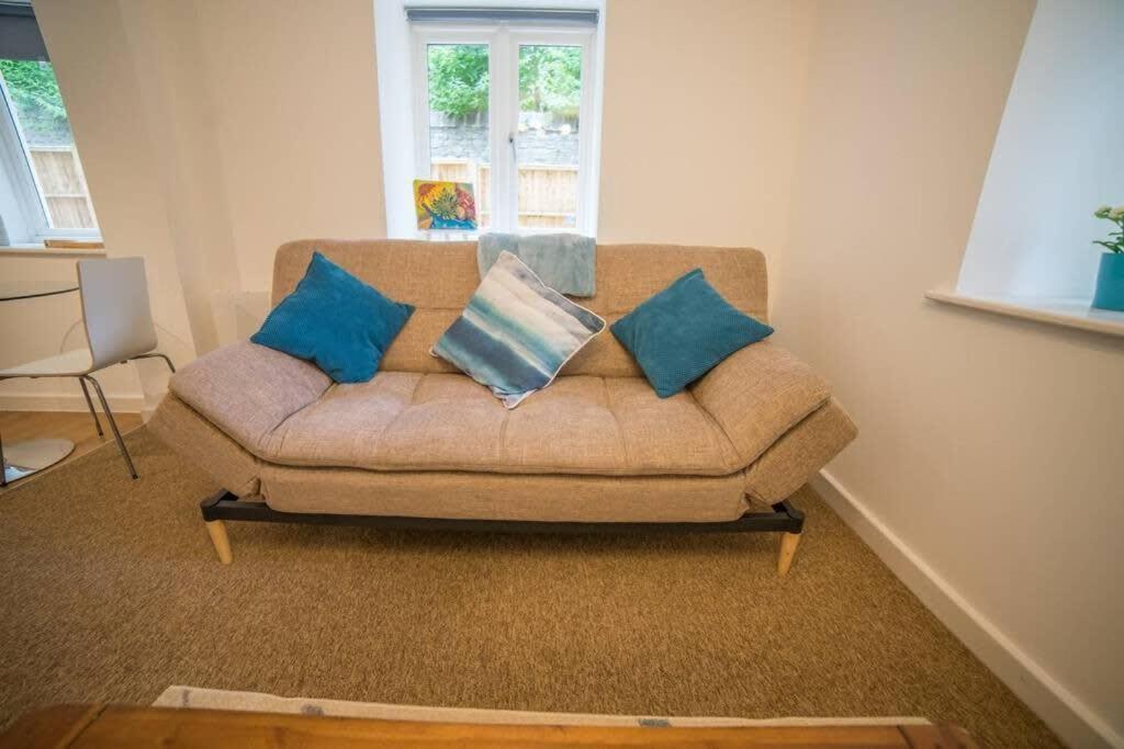 Champion Court Two Bedroom Flat Bristol Esterno foto